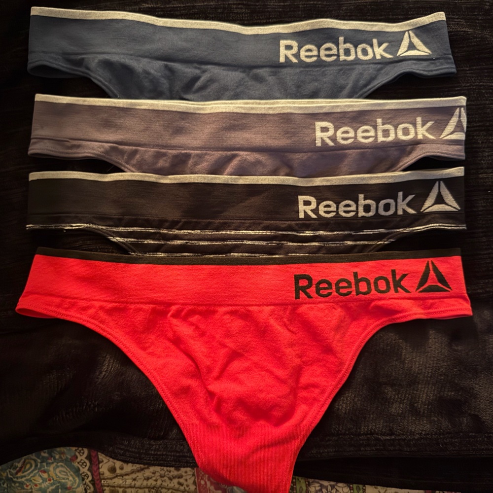 4 pairs brand new Reebok seamless thong panties size large